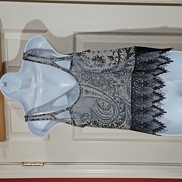 Free People see through lace Boho Cami - Picture 4 of 7